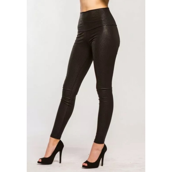 SOLD OUT - Picture 5 of 9